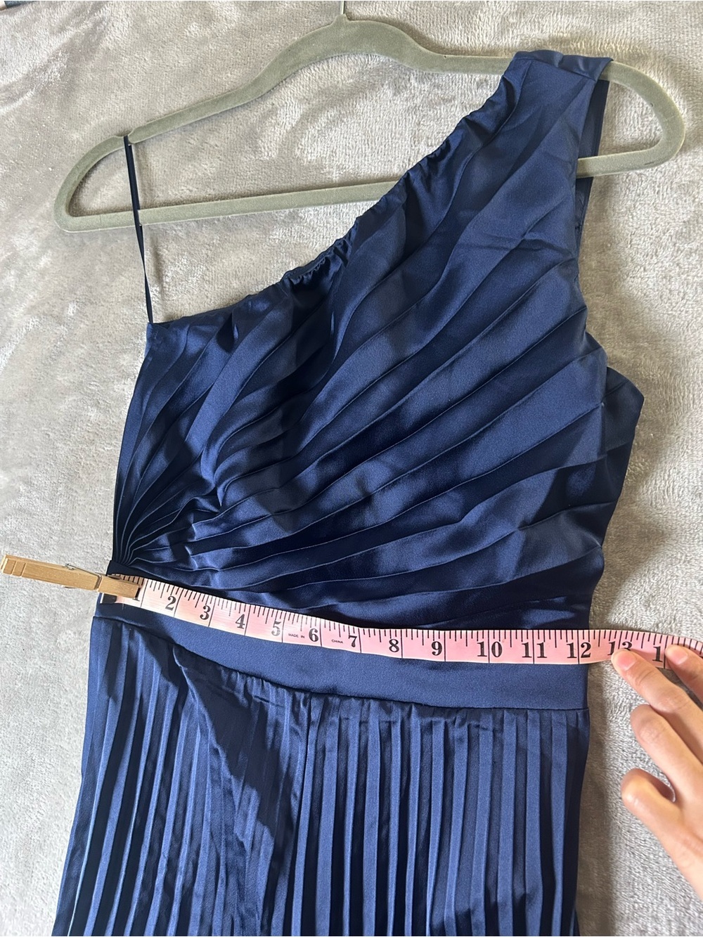 Abercrombie & Fitch NWT One-Shoulder Pleated Wide-Leg Jumpsuit in Navy - Picture 10 of 14